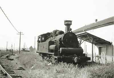 蒸気機関車８号機