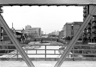 平川橋から見た大横川